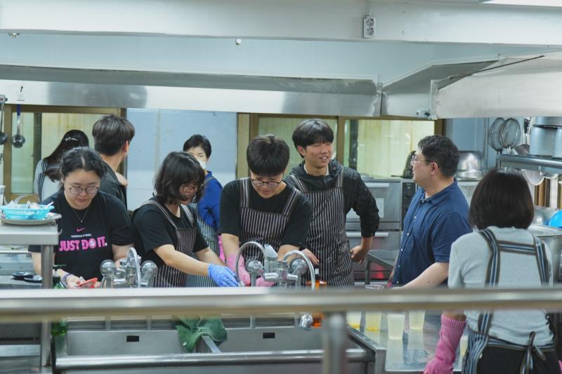 중고등부의 섬김-86